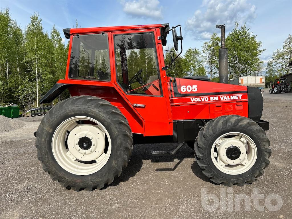 VALMET/VALTRA - Tractor: foto 2 VALMET/VALTRA - Tractor: foto 2