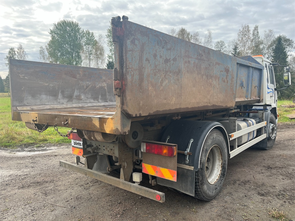 VOLVO FL6 4*2 - Camión multibasculante: foto 5 VOLVO FL6 4*2 - Camión multibasculante: foto 5