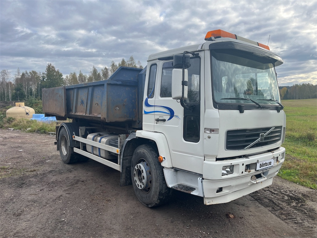 VOLVO FL6 4*2 - Camión multibasculante: foto 3 VOLVO FL6 4*2 - Camión multibasculante: foto 3