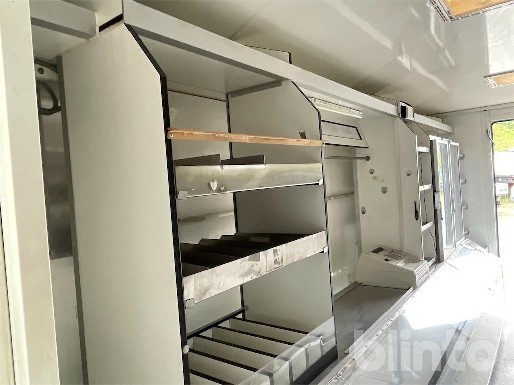 Camión tienda Volkswagen Crafter: foto 36