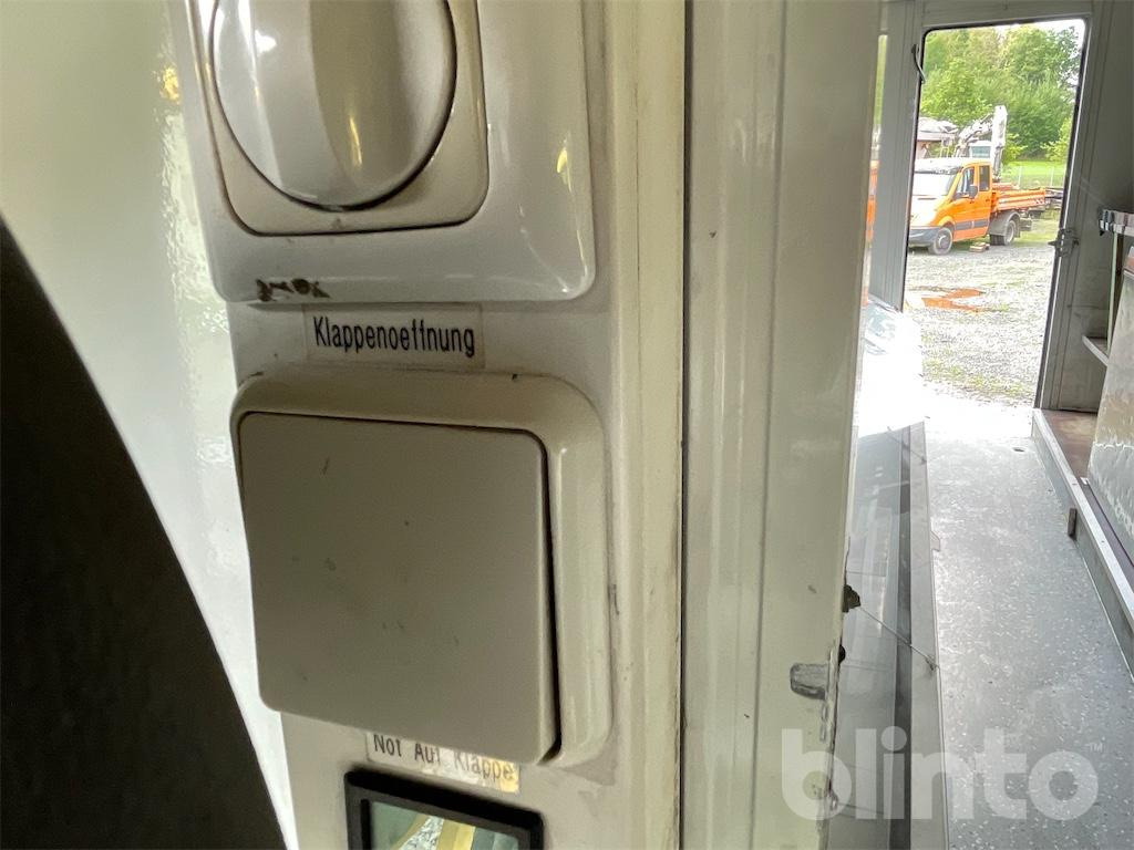 Camión tienda Volkswagen Crafter: foto 33