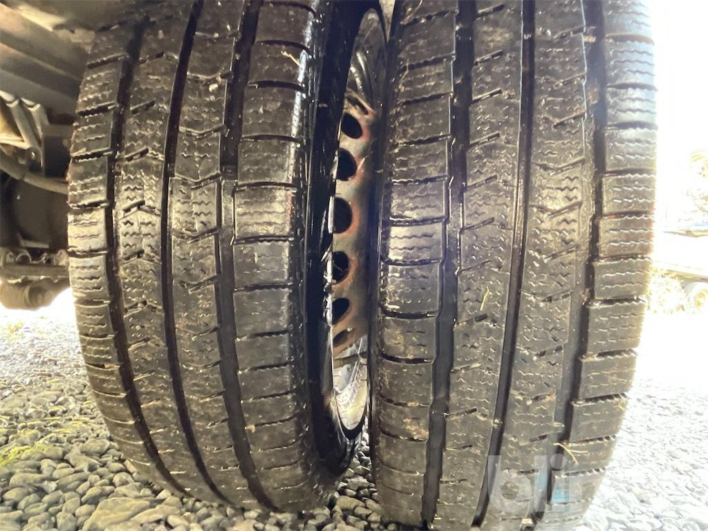 Camión tienda Volkswagen Crafter: foto 15