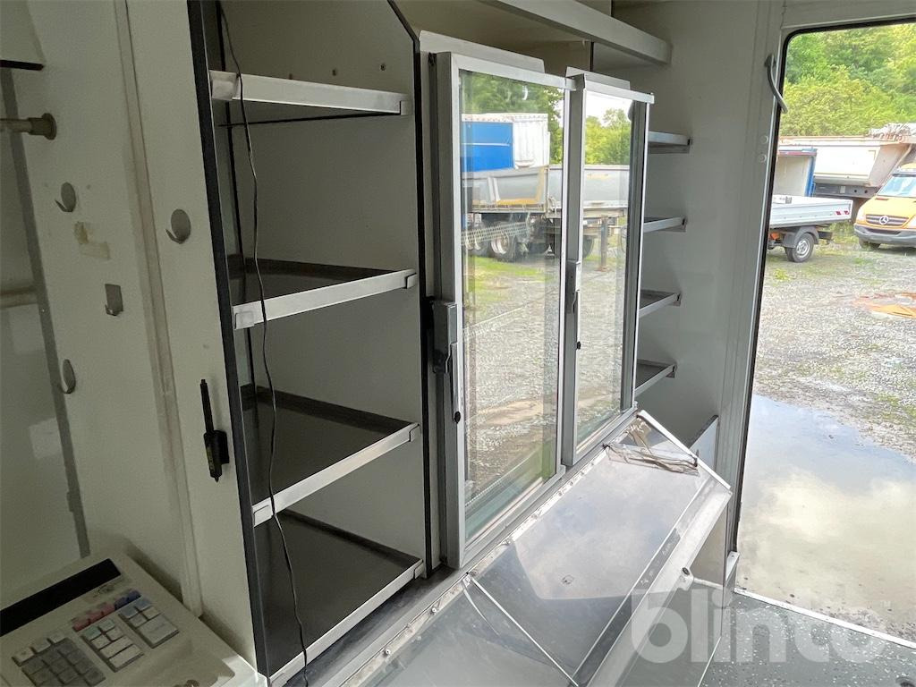 Camión tienda Volkswagen Crafter: foto 43