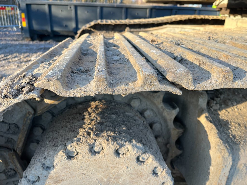 Excavadora de cadenas Volvo EC235EL: foto 48 Excavadora de cadenas Volvo EC235EL: foto 48