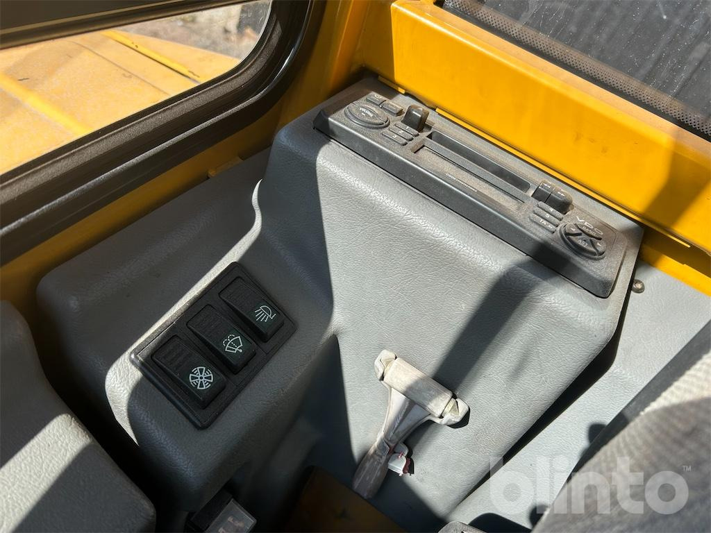 Miniexcavadora Volvo ECR38: foto 48