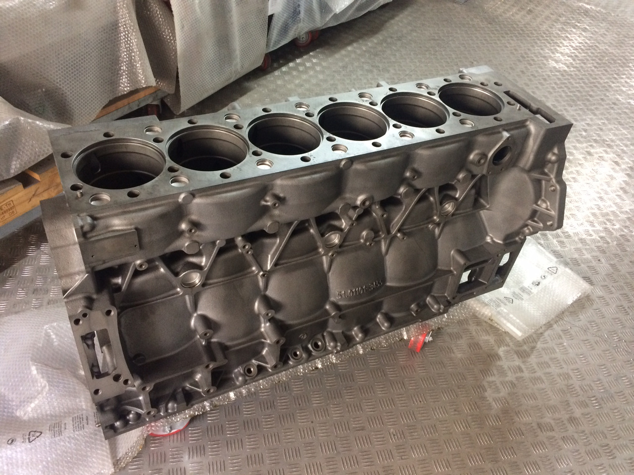 BASAMENTO MAN D2676 - EURO 6 - Cárter: foto 3 BASAMENTO MAN D2676 - EURO 6 - Cárter: foto 3