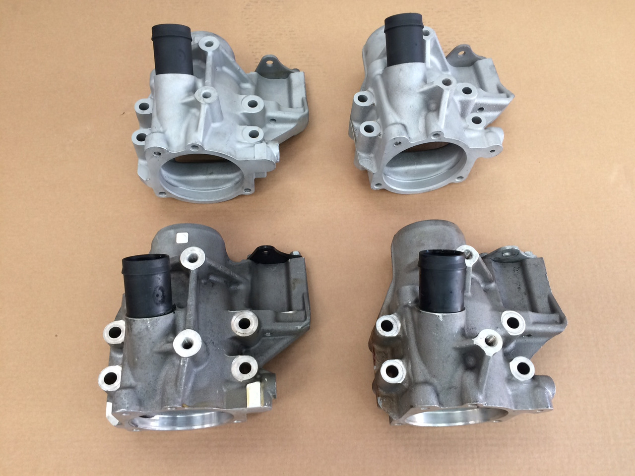 CARCASSA RIDUTTORE PER POMPA CARBURANTE ALTA PRESSIONE - MOTORI MAN D2066 / D2676 - Bomba de combustible para Camión: foto 1 CARCASSA RIDUTTORE PER POMPA CARBURANTE ALTA PRESSIONE - MOTORI MAN D2066 / D2676 - Bomba de combustible para Camión: foto 1