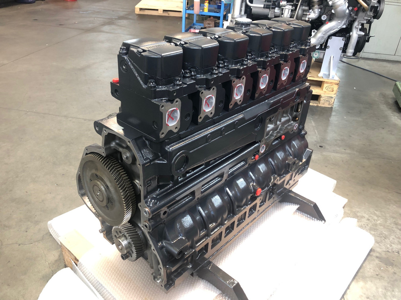 LONGBLOCK LIEBHERR D846 - Bloque de cilindros: foto 1 LONGBLOCK LIEBHERR D846 - Bloque de cilindros: foto 1