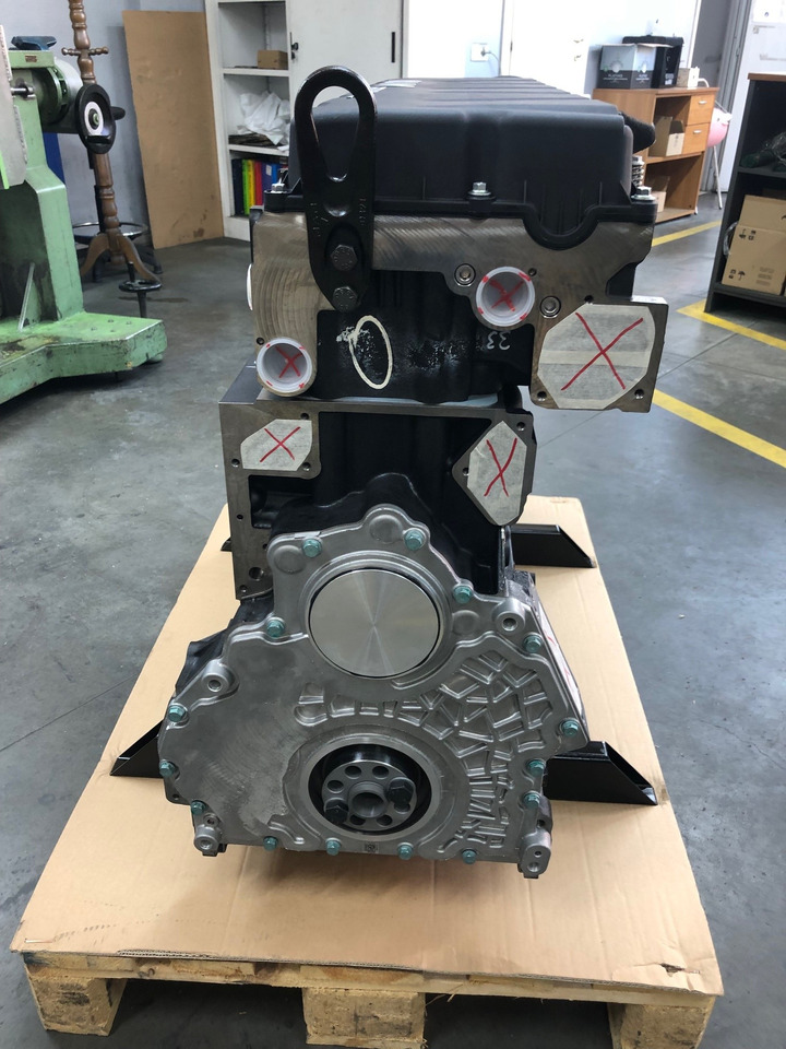 MOTORE ALLEGGERITO MAN D2676LOH35 / D2676 LOH35 - D2676LOH36 / D2676 LOH36 - D2676LOH37 / D2676 LOH37 (bus) - Motor para Autobús: foto 4 MOTORE ALLEGGERITO MAN D2676LOH35 / D2676 LOH35 - D2676LOH36 / D2676 LOH36 - D2676LOH37 / D2676 LOH37 (bus) - Motor para Autobús: foto 4