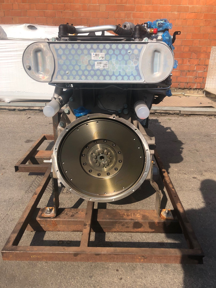 Motor MOTORE MAN D2676LOH36 / MAN D2676 LOH36: foto 13 Motor MOTORE MAN D2676LOH36 / MAN D2676 LOH36: foto 13