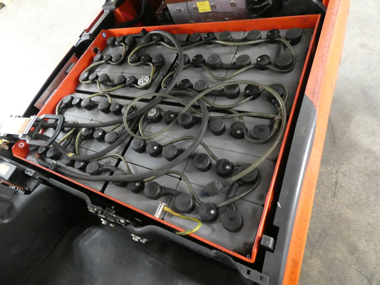 Linde E18-02EX - Carretilla elevadora eléctrica: foto 4 Linde E18-02EX - Carretilla elevadora eléctrica: foto 4