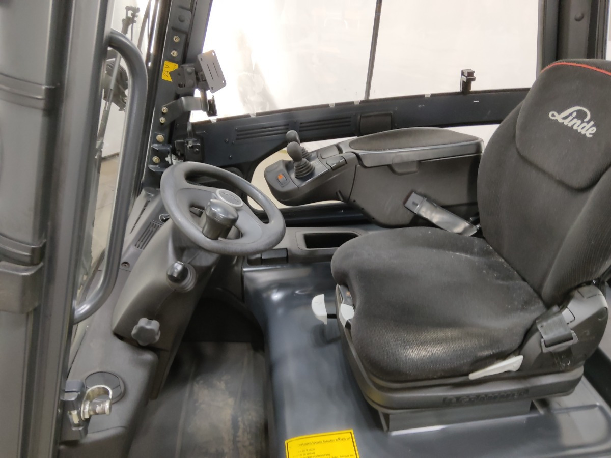 Linde E25HL-01/600 - Carretilla elevadora eléctrica: foto 3 Linde E25HL-01/600 - Carretilla elevadora eléctrica: foto 3