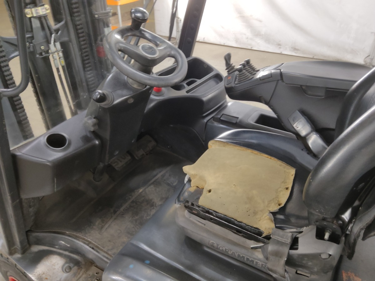 Linde E30L-01 - Carretilla elevadora eléctrica: foto 3 Linde E30L-01 - Carretilla elevadora eléctrica: foto 3