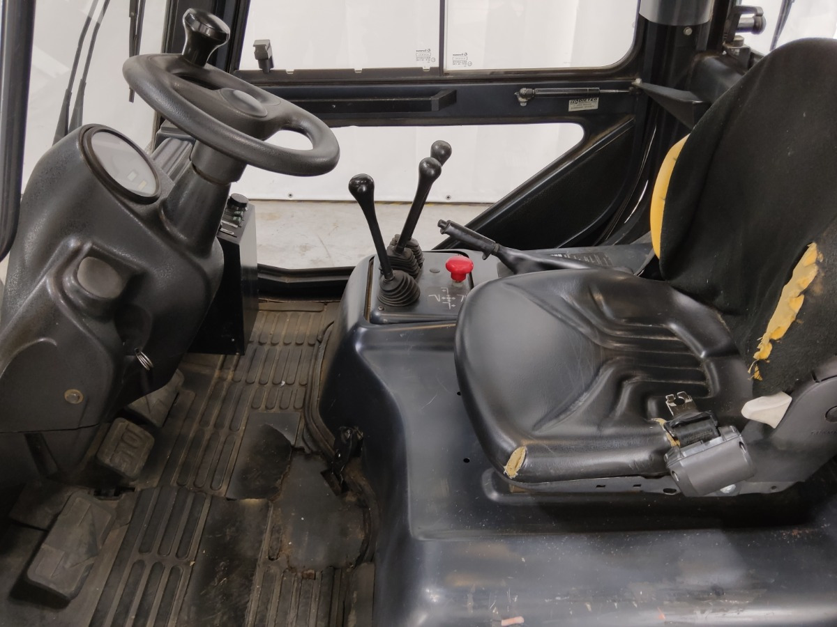 Linde E40P - Carretilla elevadora eléctrica: foto 3 Linde E40P - Carretilla elevadora eléctrica: foto 3