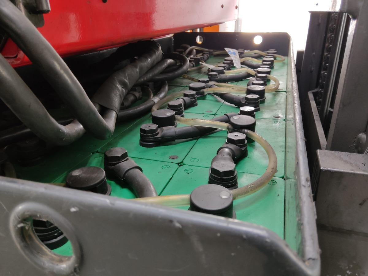 Linde R25F - Retráctil: foto 4 Linde R25F - Retráctil: foto 4