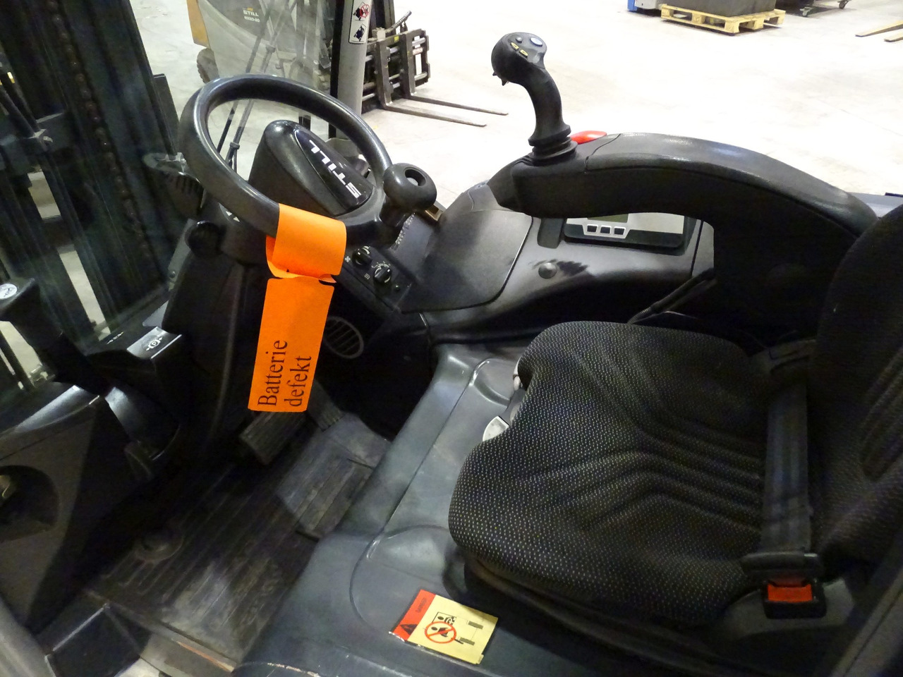 Still RX60-30 - Carretilla elevadora eléctrica: foto 3 Still RX60-30 - Carretilla elevadora eléctrica: foto 3