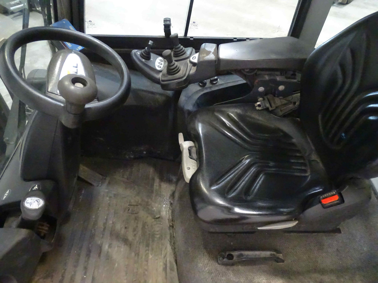 Still RX70-40 - Carretilla elevadora diésel: foto 3 Still RX70-40 - Carretilla elevadora diésel: foto 3