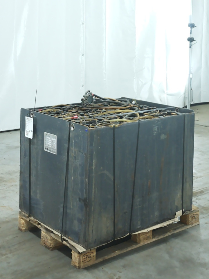 Weitere 80V775AH - Acumulador para Equipo de manutención: foto 1 Weitere 80V775AH - Acumulador para Equipo de manutención: foto 1