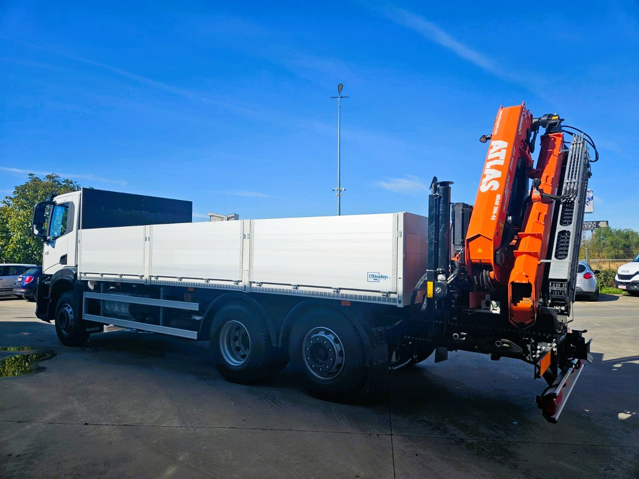 Iveco X-Way AD300X46Z HR ON+ - Camión caja abierta, Camión grúa: foto 5 Iveco X-Way AD300X46Z HR ON+ - Camión caja abierta, Camión grúa: foto 5