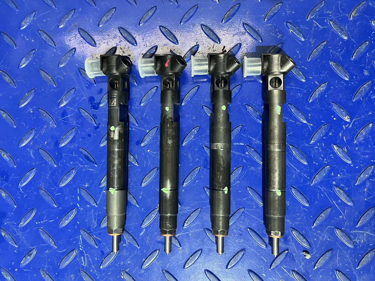 DELPHI EURO 5 Mercedes Benz A6510704987 - Inyector: foto 2 DELPHI EURO 5 Mercedes Benz A6510704987 - Inyector: foto 2