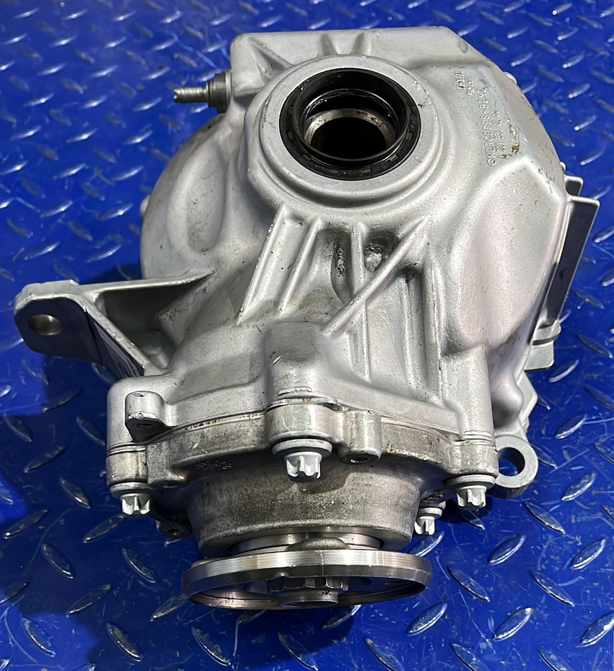 MERCEDES-BENZ Front differential A2213307801 - Diferencial: foto 3 MERCEDES-BENZ Front differential A2213307801 - Diferencial: foto 3