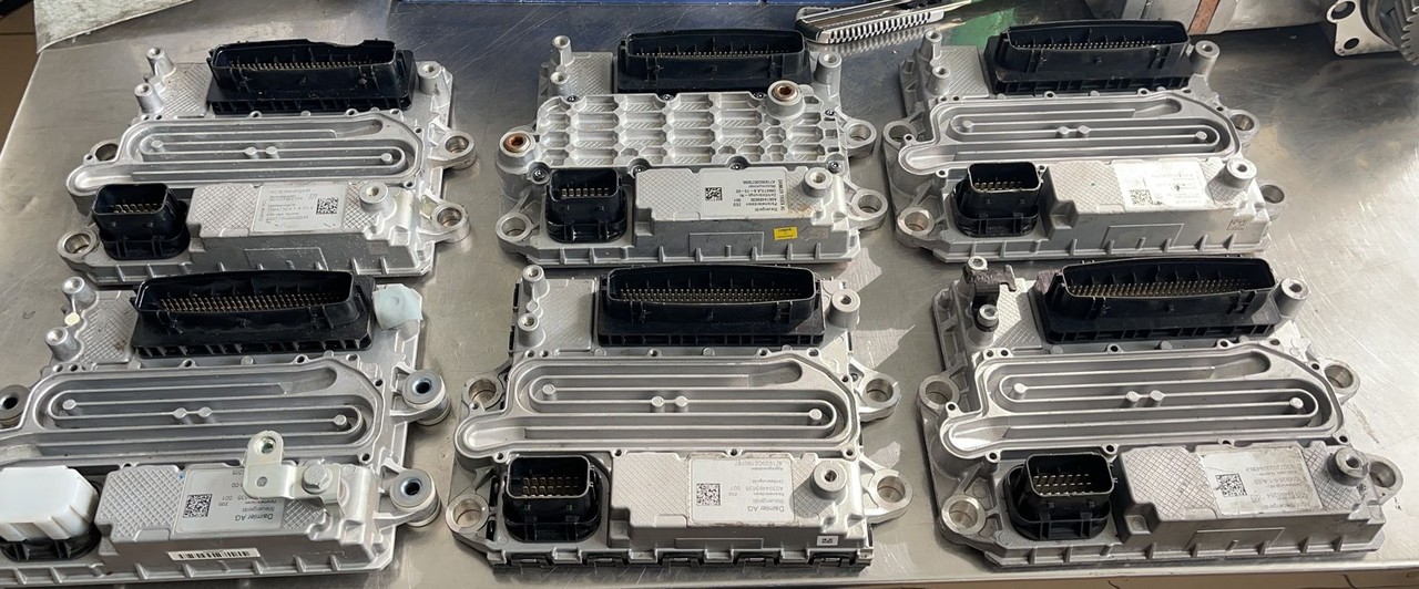 Mercedes Atego Euro 6 MCM2 A0014463635 OM934 - Unidad de control para Camión: foto 2 Mercedes Atego Euro 6 MCM2 A0014463635 OM934 - Unidad de control para Camión: foto 2