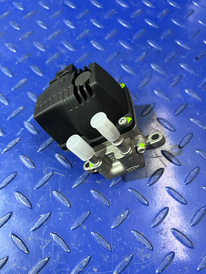 Mercedes Benz Actros, Arocs, Axor Euro 6 Adblue Doser Unit - Sistema de escape para Camión: foto 1 Mercedes Benz Actros, Arocs, Axor Euro 6 Adblue Doser Unit - Sistema de escape para Camión: foto 1