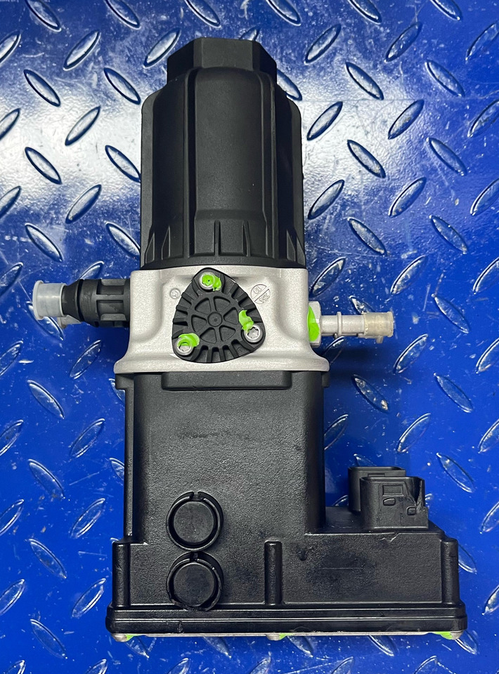 Mercedes Benz Actros, Axor, Arocs, Atego Adblue Pump Euro 6 - Sistema de escape para Camión: foto 1 Mercedes Benz Actros, Axor, Arocs, Atego Adblue Pump Euro 6 - Sistema de escape para Camión: foto 1