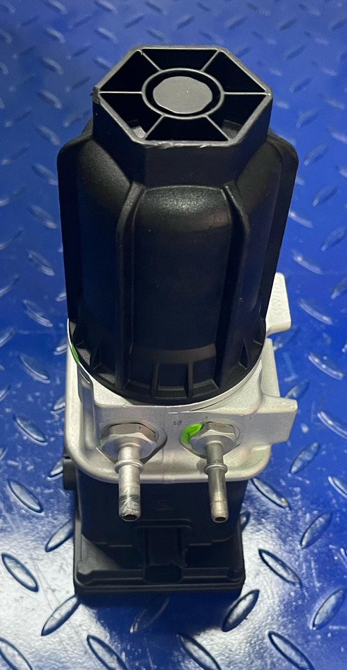 Mercedes Benz Actros, Axor, Arocs, Atego Adblue Pump Euro 6 - Sistema de escape para Camión: foto 3 Mercedes Benz Actros, Axor, Arocs, Atego Adblue Pump Euro 6 - Sistema de escape para Camión: foto 3