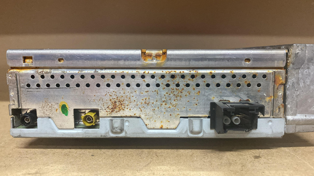 Mercedes Benz Becker Amplifier A211 827 45 42 - Unidad de control: foto 2 Mercedes Benz Becker Amplifier A211 827 45 42 - Unidad de control: foto 2