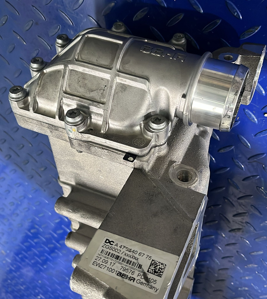 Mercedes Benz EGR ACTROS MP4 A4711406775 - Sistema de escape para Camión: foto 5 Mercedes Benz EGR ACTROS MP4 A4711406775 - Sistema de escape para Camión: foto 5