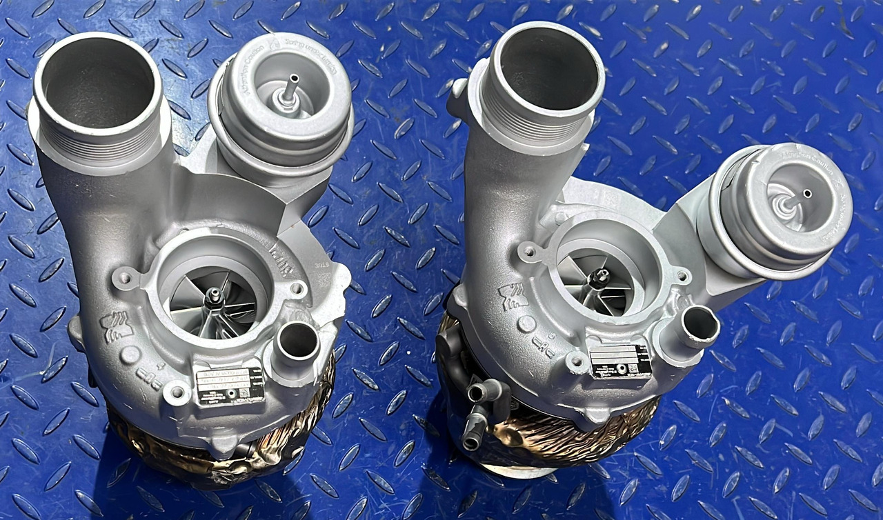Mercedes Benz M177/M178 A1770905702+A1770905602 - Turbocompresor: foto 3 Mercedes Benz M177/M178 A1770905702+A1770905602 - Turbocompresor: foto 3