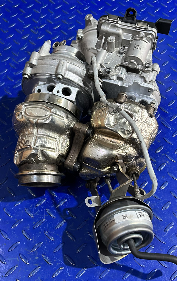 Mercedes Benz OM654 A6540909100 - Turbocompresor: foto 4 Mercedes Benz OM654 A6540909100 - Turbocompresor: foto 4