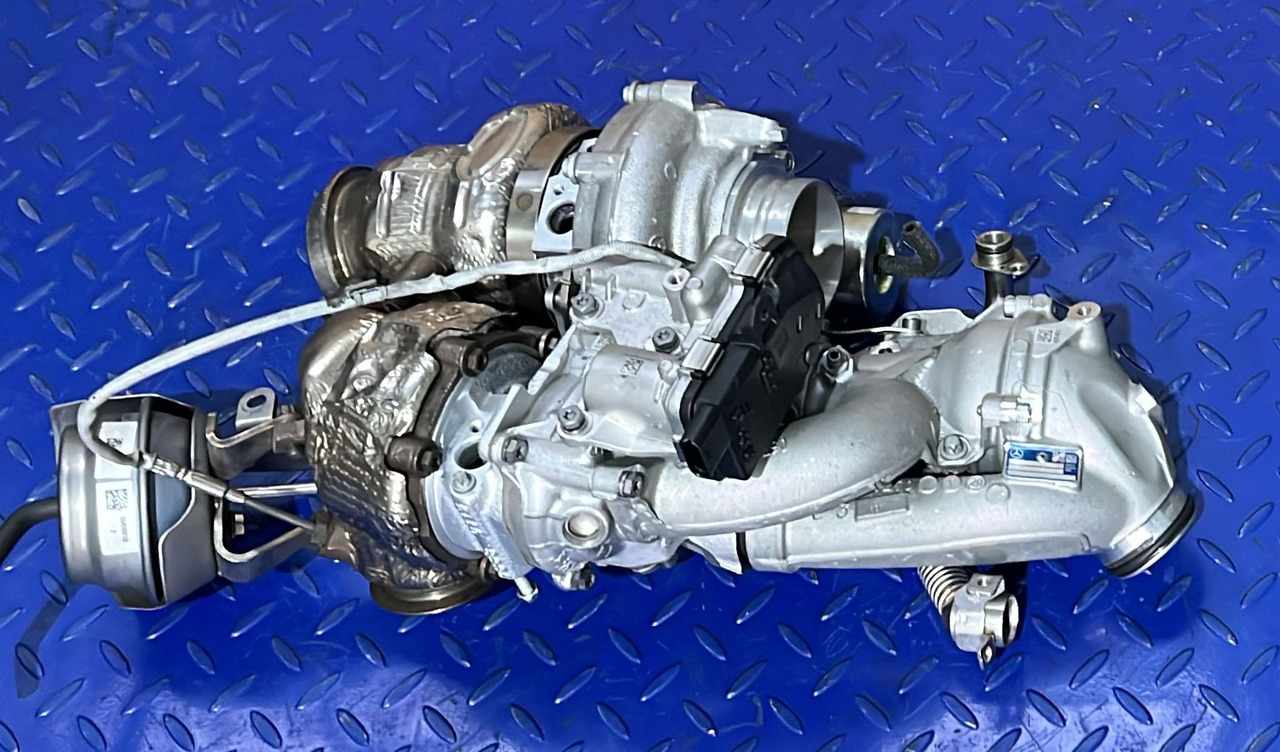 Mercedes Benz OM654 A6540909100 - Turbocompresor: foto 1 Mercedes Benz OM654 A6540909100 - Turbocompresor: foto 1