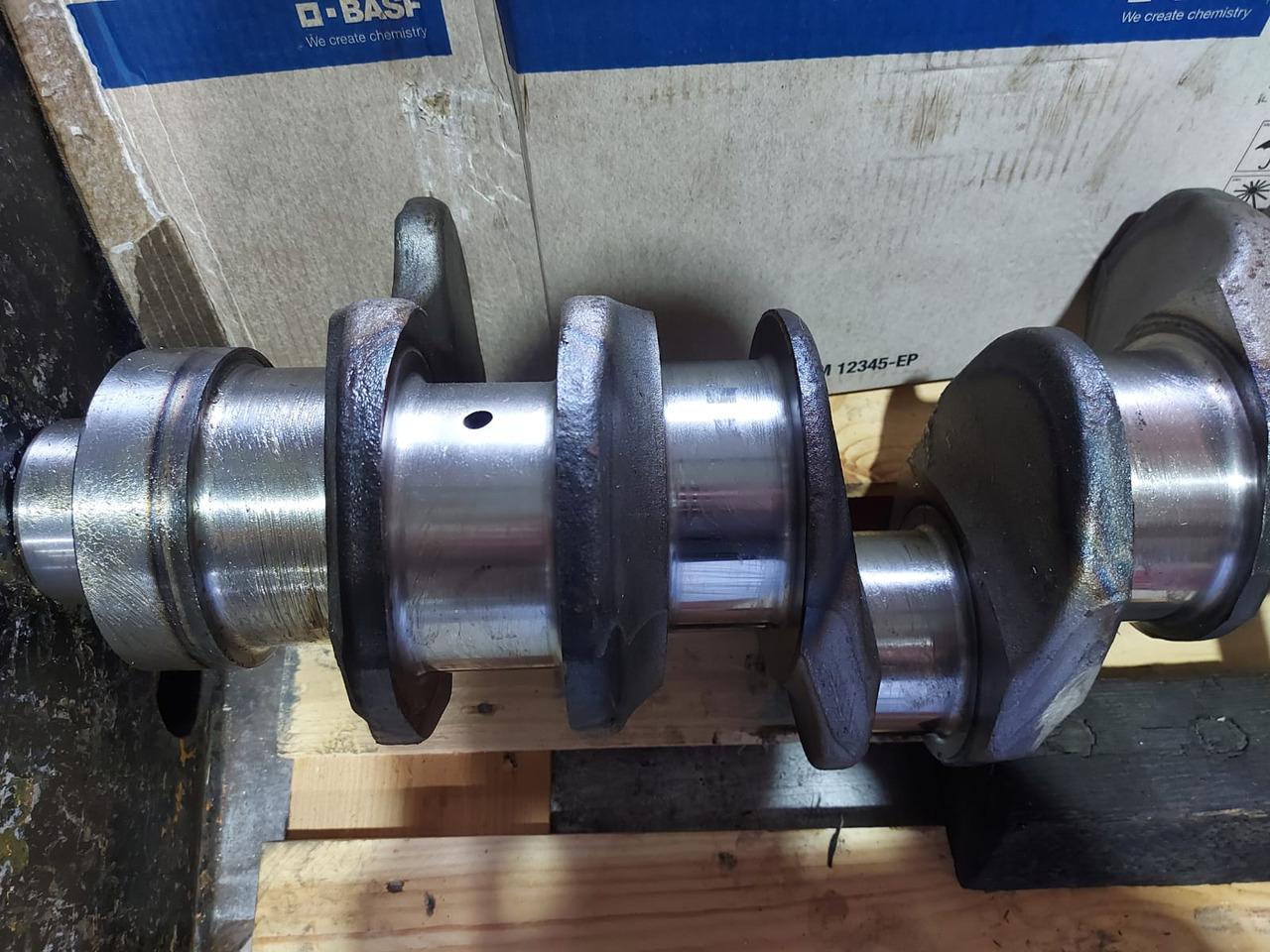 Mercedes Crankshaft OM473 Euro 6 - Cigüeñal: foto 3 Mercedes Crankshaft OM473 Euro 6 - Cigüeñal: foto 3