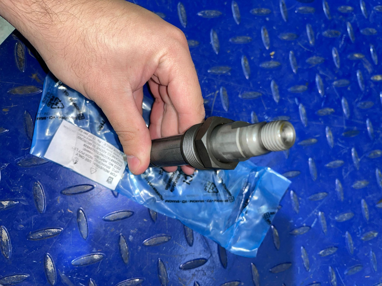 SCANIA Injector 0986430120 - Inyector: foto 4 SCANIA Injector 0986430120 - Inyector: foto 4