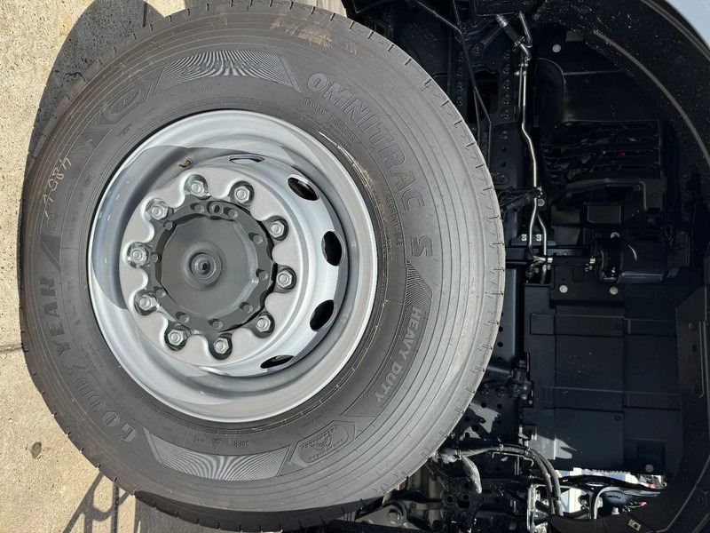 Leasing de Mercedes-Benz Arocs 4058 AS 6x6 Tractor Head 180T Push Pull EURO-3 Mercedes-Benz Arocs 4058 AS 6x6 Tractor Head 180T Push Pull EURO-3: foto 14