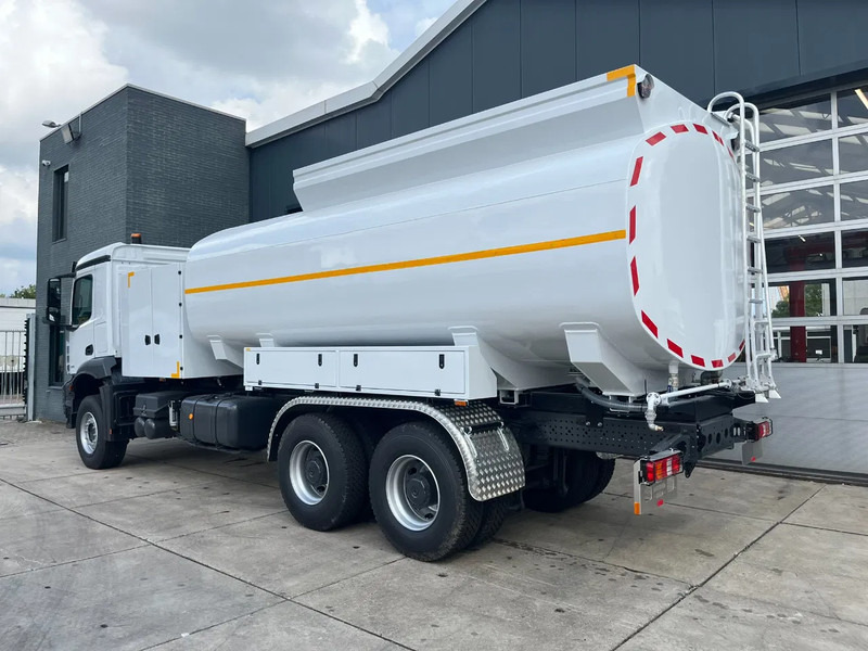Mercedes-Benz Arocs 3340 6x4 Water Tank Truck - Camión cisterna: foto 3 Mercedes-Benz Arocs 3340 6x4 Water Tank Truck - Camión cisterna: foto 3