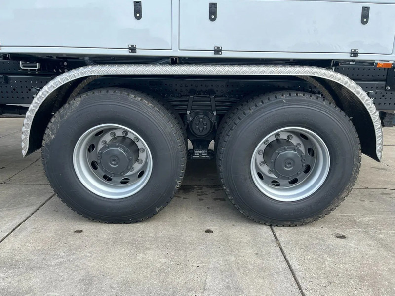 Leasing de Mercedes-Benz Arocs 3340 6x6 Water Tank Truck Mercedes-Benz Arocs 3340 6x6 Water Tank Truck: foto 12 Leasing de Mercedes-Benz Arocs 3340 6x6 Water Tank Truck Mercedes-Benz Arocs 3340 6x6 Water Tank Truck: foto 12