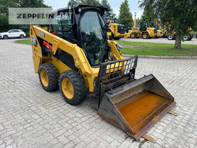 Cat 226D - Minicargadora: foto 1 Cat 226D - Minicargadora: foto 1