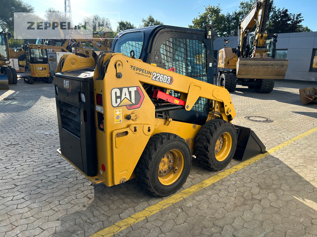 Cat 226D - Minicargadora: foto 3 Cat 226D - Minicargadora: foto 3