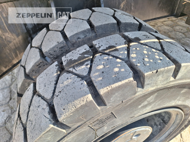 Manipulador de materiales Cat MH3026-06C: foto 16