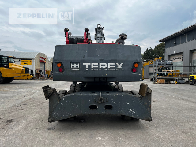 Fuchs MHL335E - Manipulador de materiales: foto 3 Fuchs MHL335E - Manipulador de materiales: foto 3