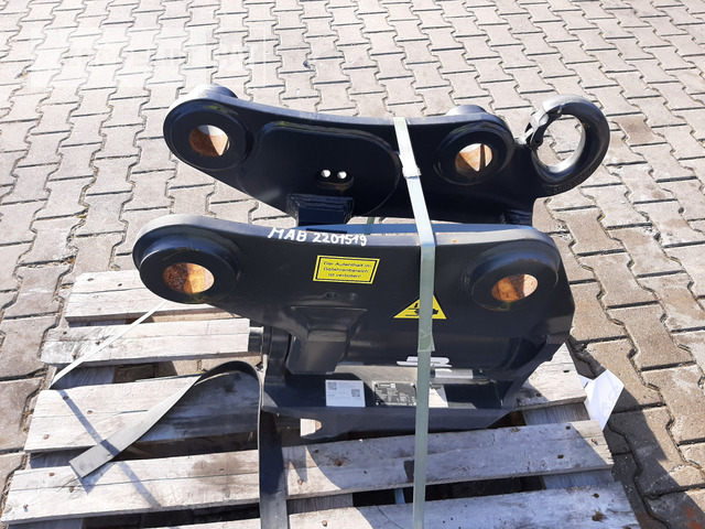 Raedlinger Schwenkmotor HS08 - Acoplamiento rápido para Maquinaria de construcción: foto 1 Raedlinger Schwenkmotor HS08 - Acoplamiento rápido para Maquinaria de construcción: foto 1