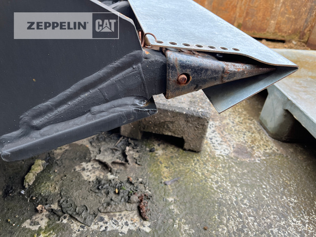 Zfe KSL0,9 2.080 mm 908 - Cazo cargador para Maquinaria de construcción: foto 2 Zfe KSL0,9 2.080 mm 908 - Cazo cargador para Maquinaria de construcción: foto 2