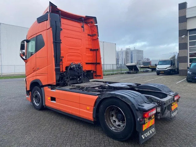 Volvo FH 500 globe euro 6 full spoilered, mot approval - Cabeza tractora: foto 2 Volvo FH 500 globe euro 6 full spoilered, mot approval - Cabeza tractora: foto 2