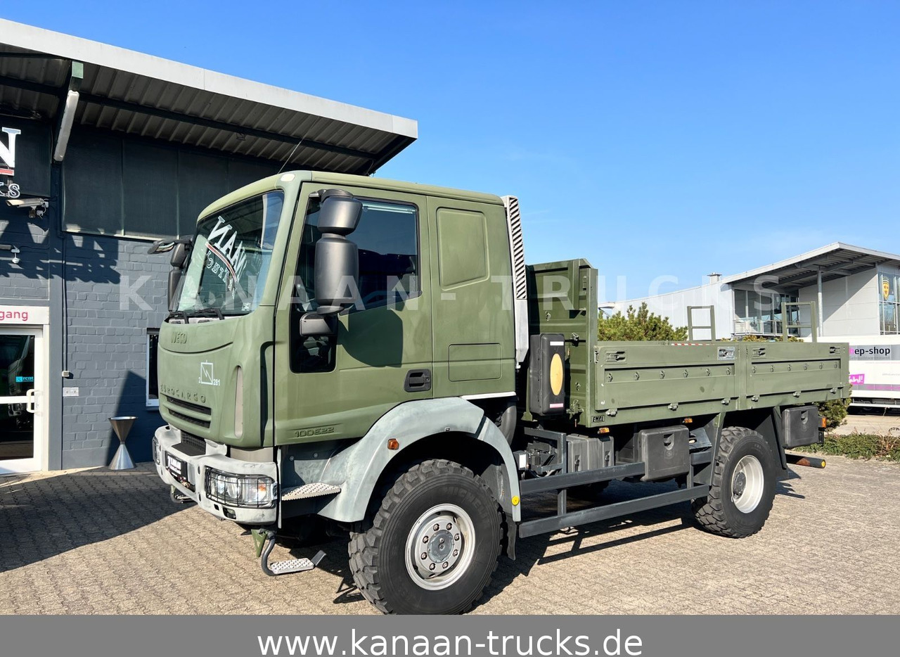 Iveco ML100E22WM-BW 4x4 Miltär Camper Exped 8.670Km - Camión caja abierta: foto 2 Iveco ML100E22WM-BW 4x4 Miltär Camper Exped 8.670Km - Camión caja abierta: foto 2