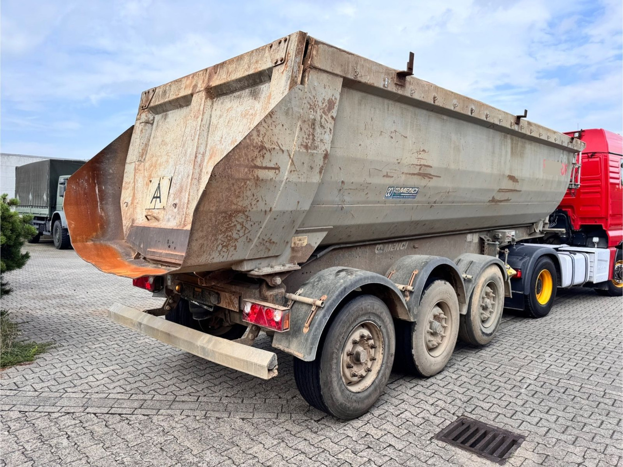 Menci SA700R Kipper Mulde 27m³ Lift Stahl Stück - Semirremolque volquete: foto 5 Menci SA700R Kipper Mulde 27m³ Lift Stahl Stück - Semirremolque volquete: foto 5