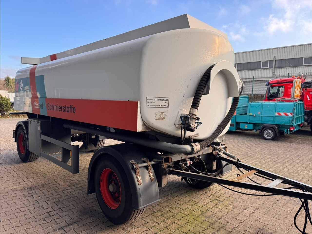 SPEIER 2-Achs Tank Anhänger 3-Kammer 19.350Ltr - Remolque cisterna: foto 4 SPEIER 2-Achs Tank Anhänger 3-Kammer 19.350Ltr - Remolque cisterna: foto 4