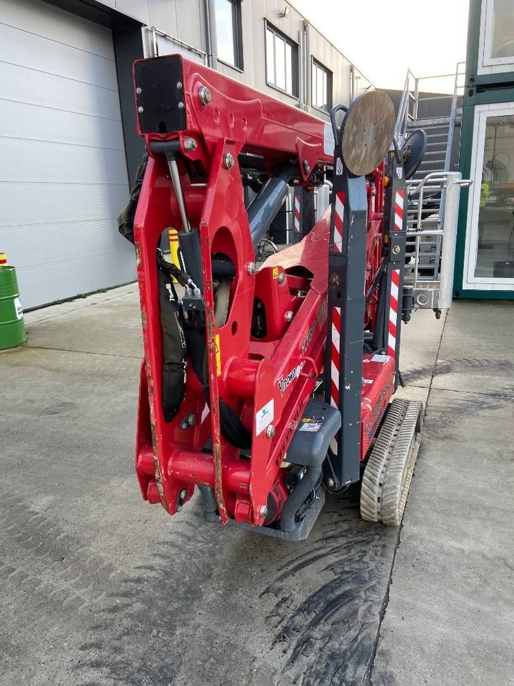 Hinowa Lightlift 15.70 - Plataforma articulada: foto 4 Hinowa Lightlift 15.70 - Plataforma articulada: foto 4